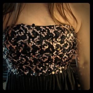 Black & Pink Sequined, Pleated semi-formal dress